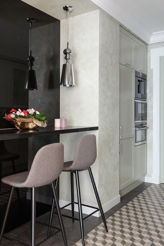 Есть решение: 9 вариантов, где проходная кухня рядом с коридором