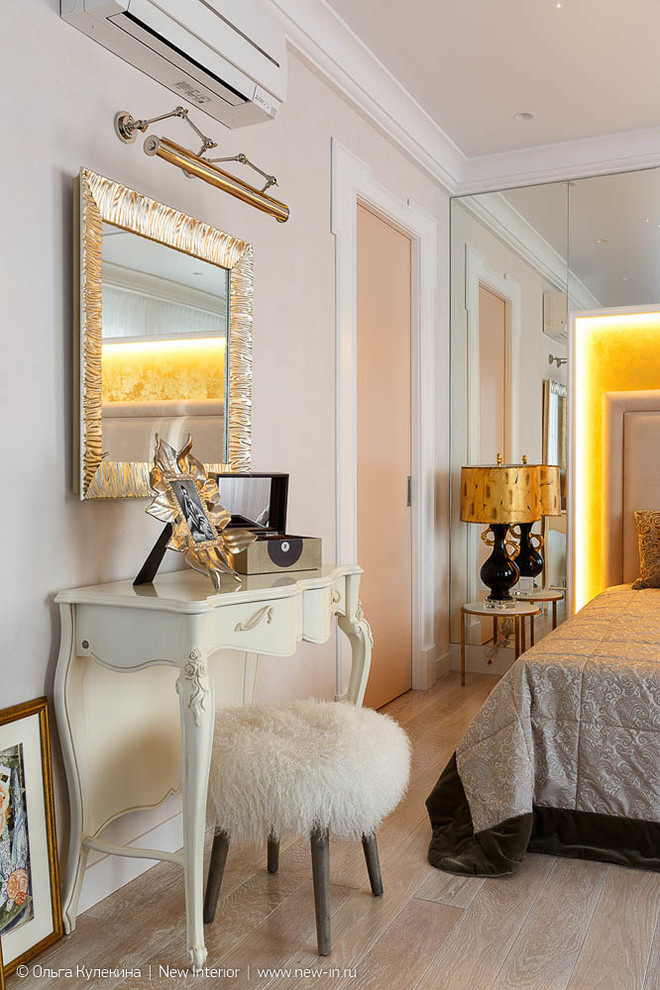 Квартира с птицами для студентки - 89,48 м²