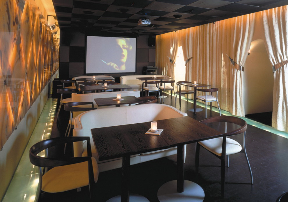 Интерьер Винного ресторана