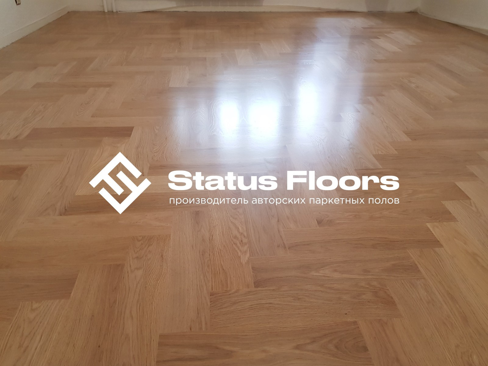Штучный паркет - дуб в сортровке натур (лакирование на объекте)