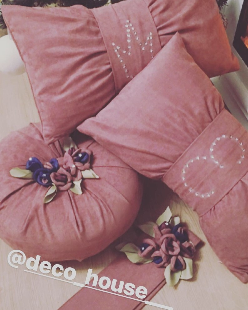 DecoHouse