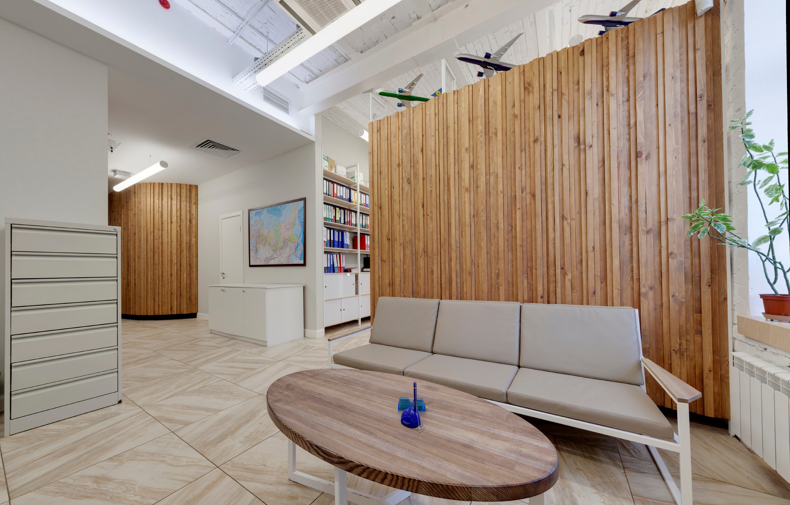 Обложка проекта: Офис авиакомпании