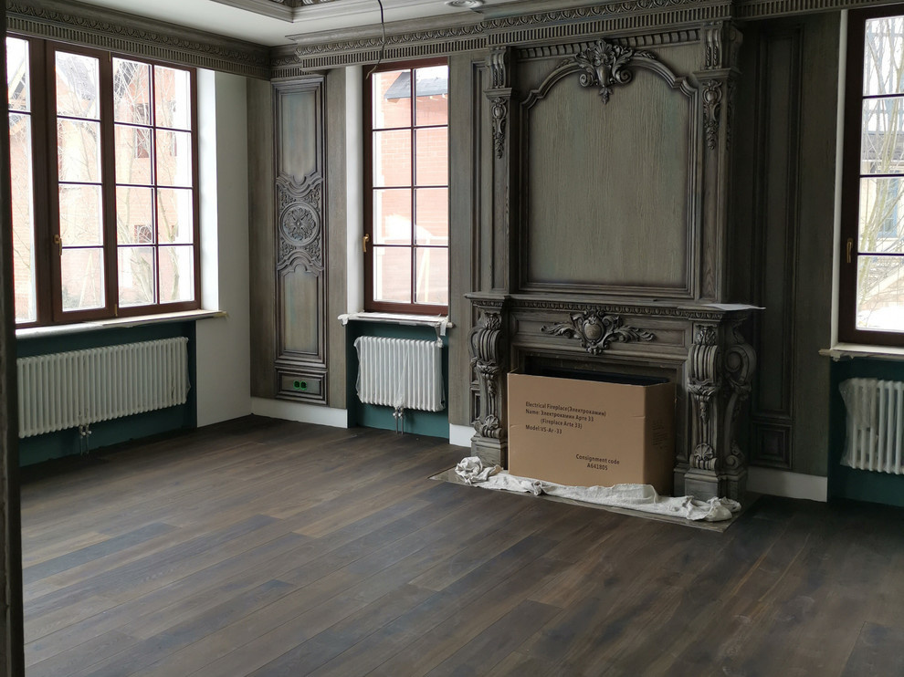 Обложка проекта: Особняк в Подмосковье на полу массивная доска Морёный дуб