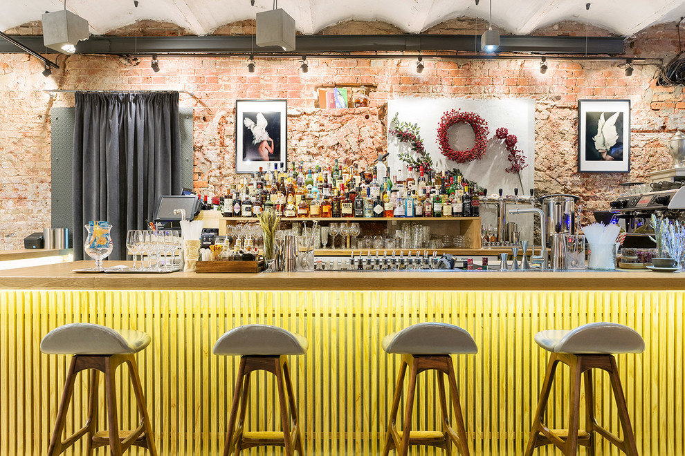 Angel-8. Небольшой бар в Туле.