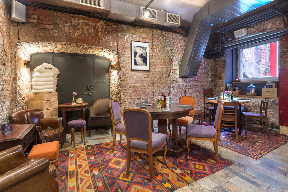 Angel-8. Небольшой бар в Туле.