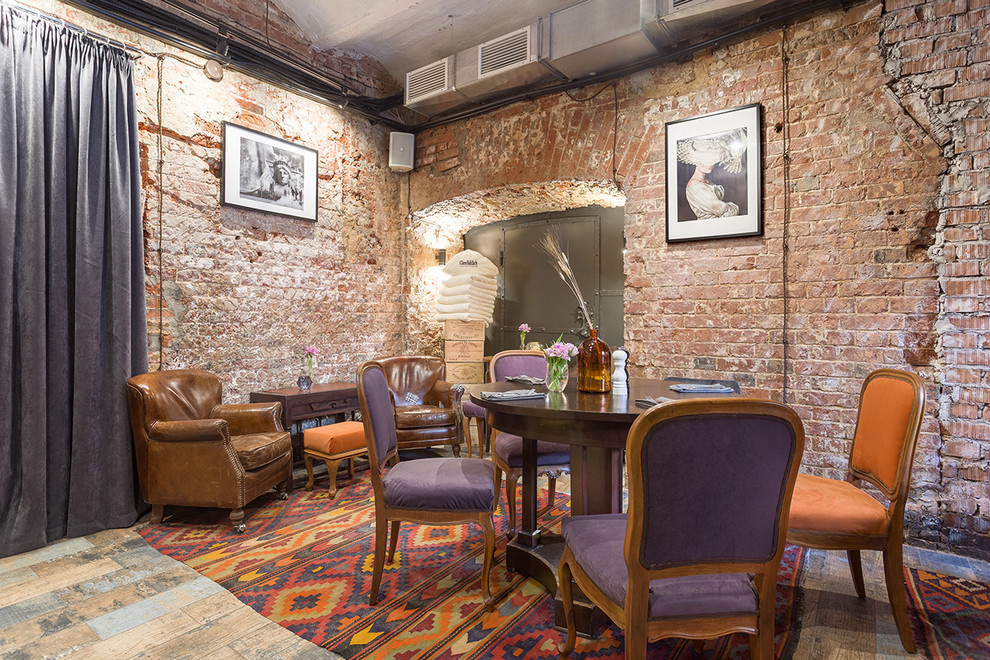 Angel-8. Небольшой бар в Туле.