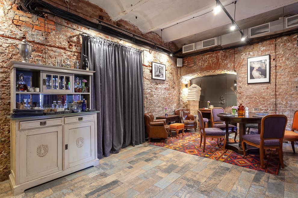 Angel-8. Небольшой бар в Туле.