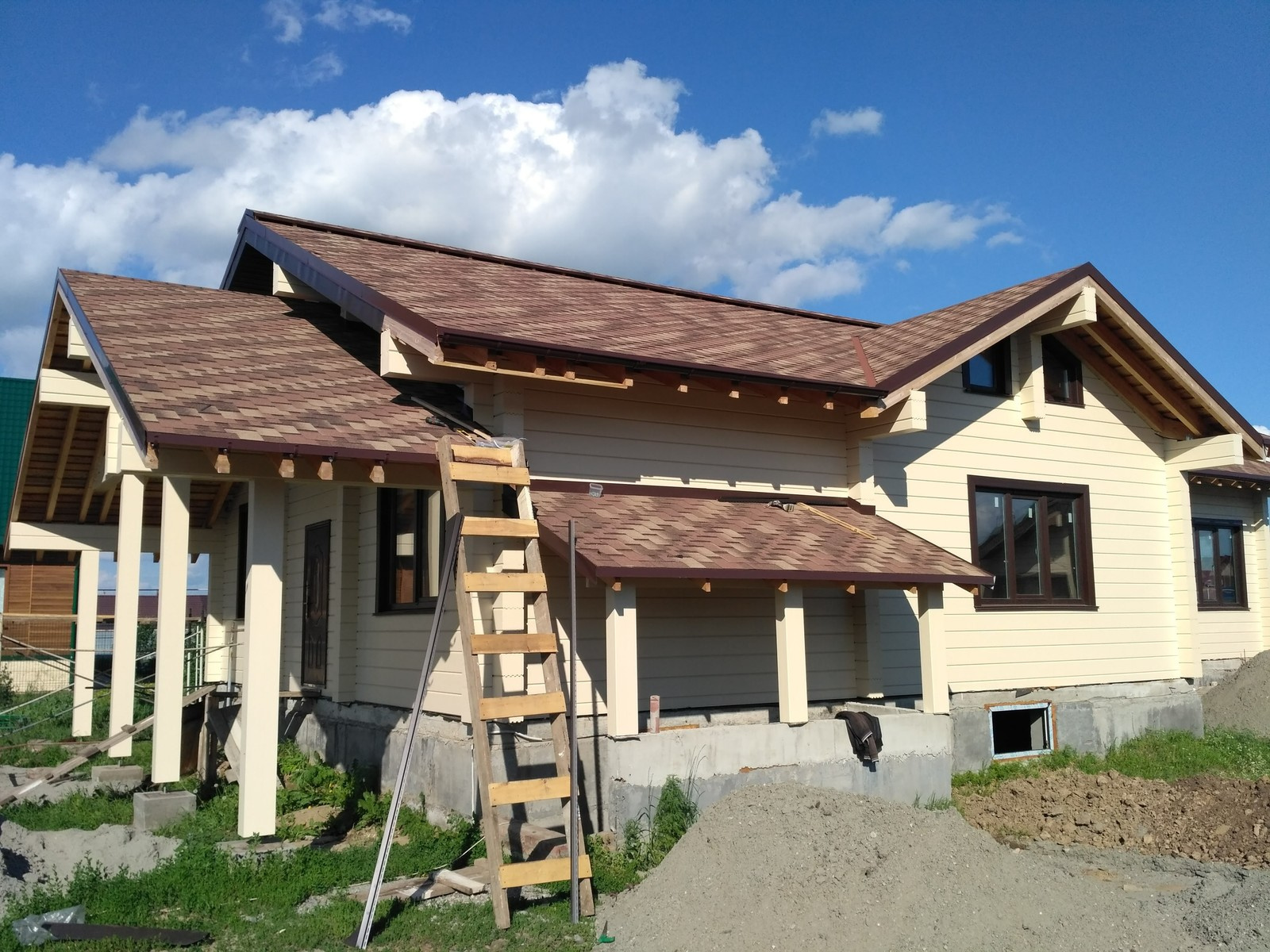 Гибкая черепица, дом из клееного бруса