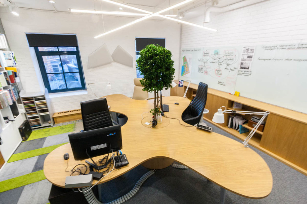 Офис Look Wood Office Project