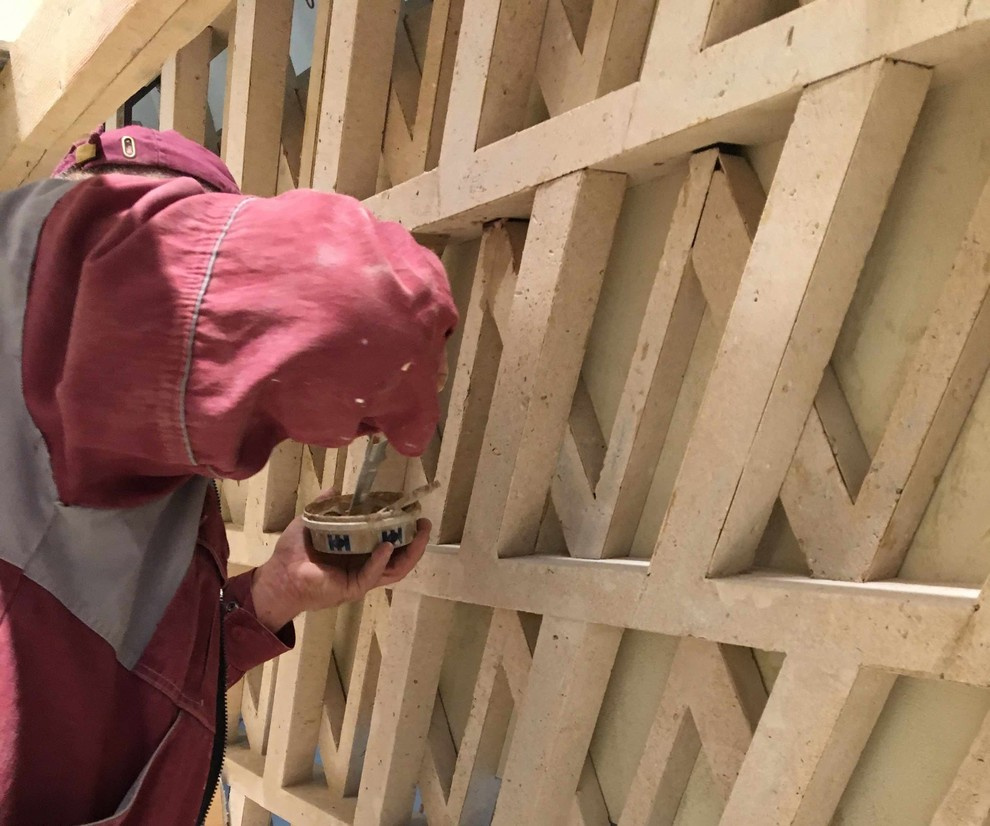 Стена Louis Vuitton