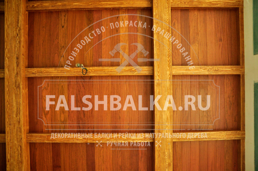 Декоративные балки в КП "Лесной Пейзаж"