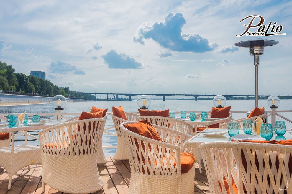 Обложка проекта: Ресторан на воде "Причал № 5"