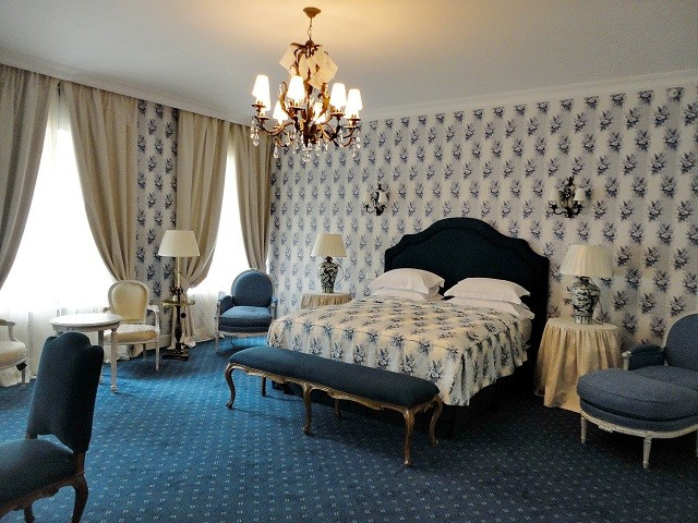 Оформление общественых зон 1. Hotel Kempinski