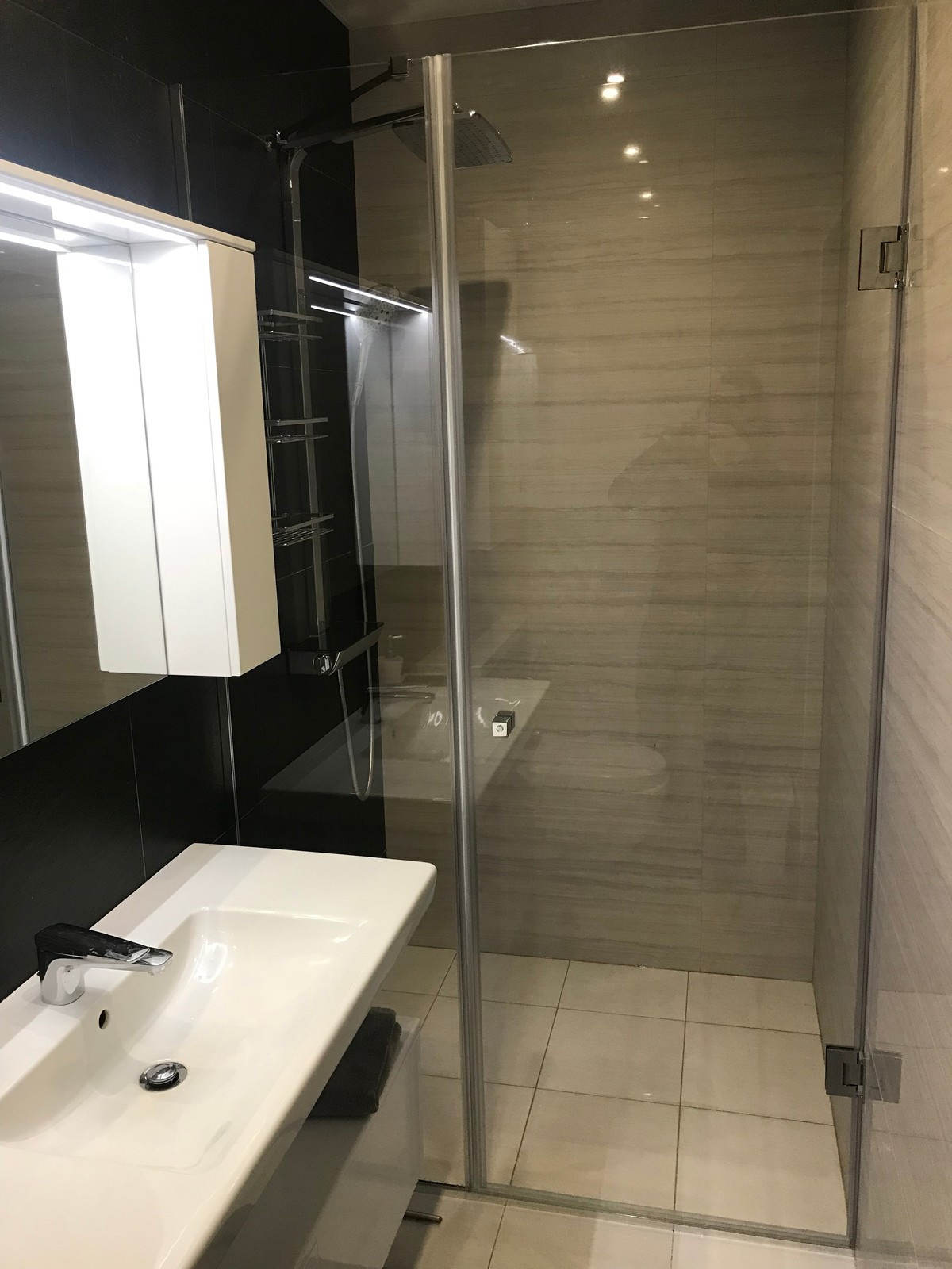 стеклянные дешевые кабины от ril-project.pro