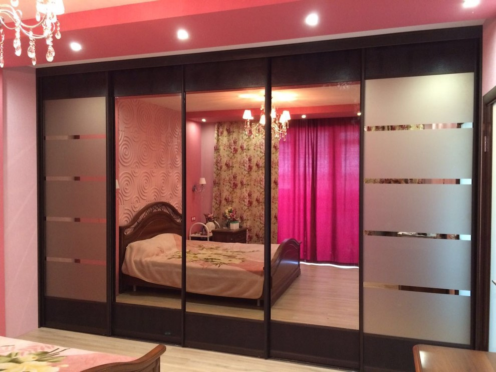 шкафы купе.