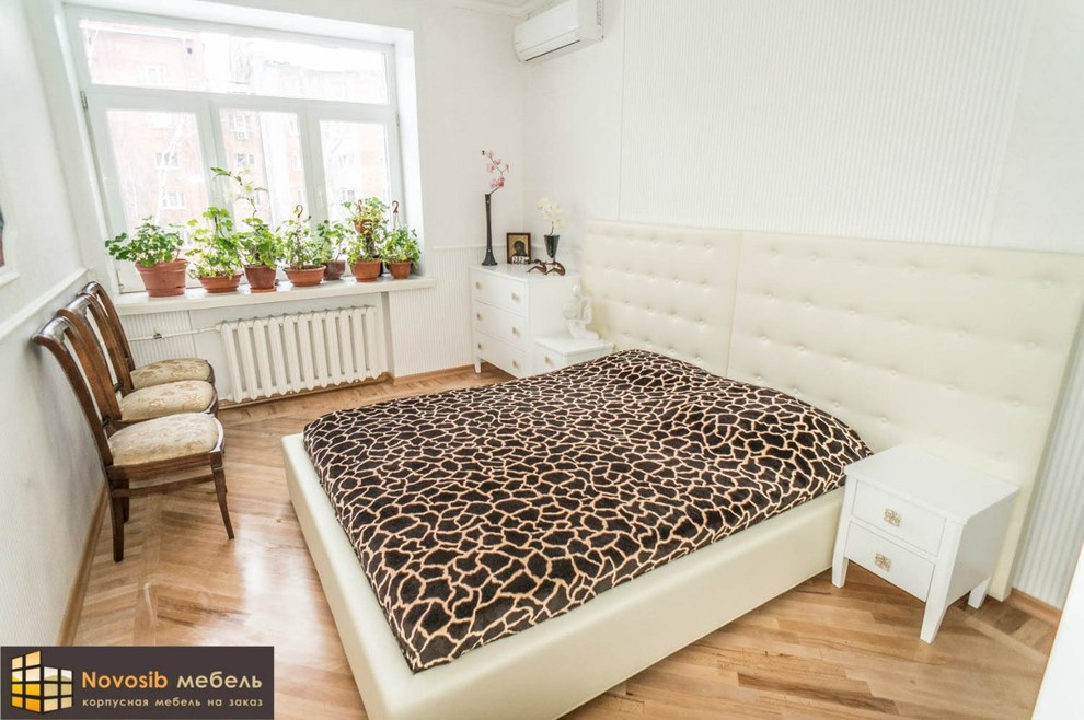 Спальная, крашеная мебель