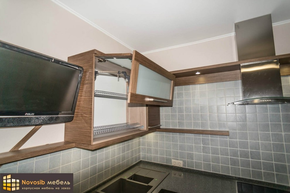 кухня шпон ореха