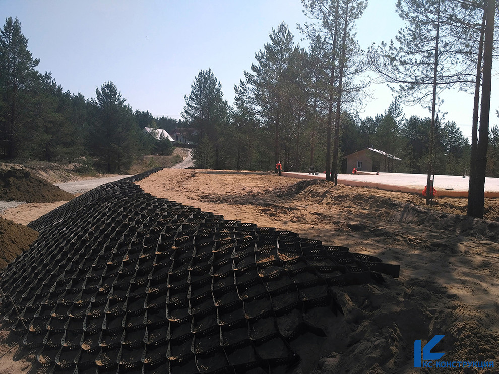 Мелкозаглубленный плитный железобентонный фундамент в Сосново