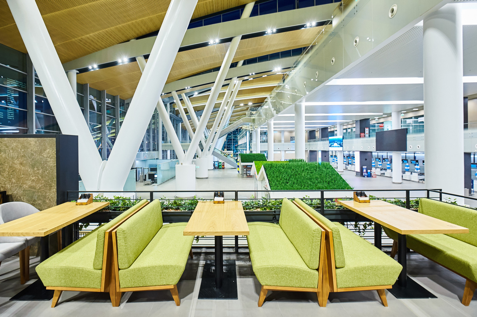 Аэропорт ПЛАТОВ