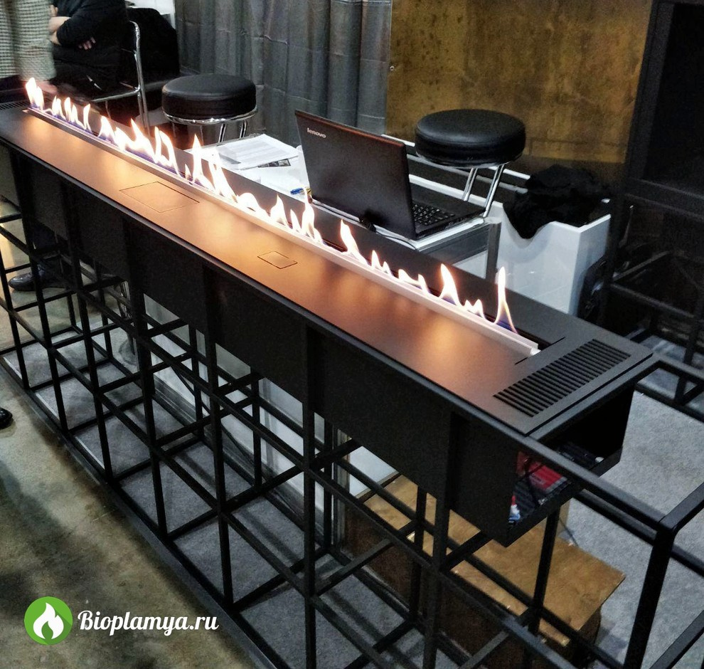 Встроенные топливные блоки в интерьере