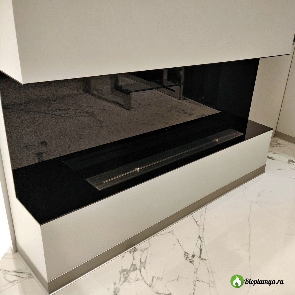 Встроенные топливные блоки в интерьере