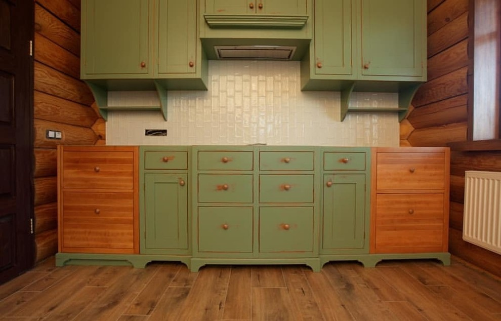Кухня из массива ольхи в прованском стиле