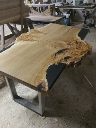 Обложка проекта: Стол из слэба тополя