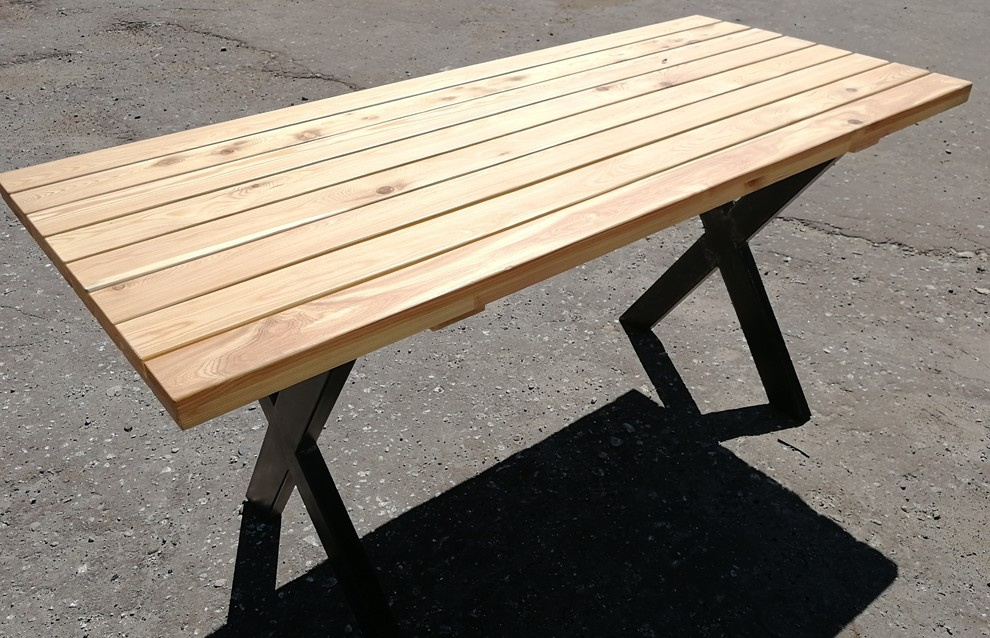 Садовая мебель из массива