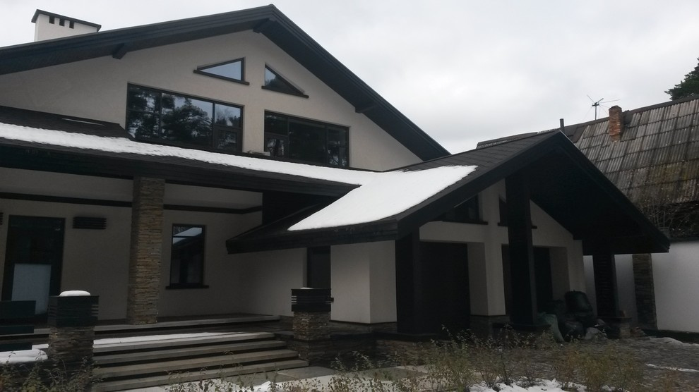 Большой дом с бассейном в стиле ШАЛЕ