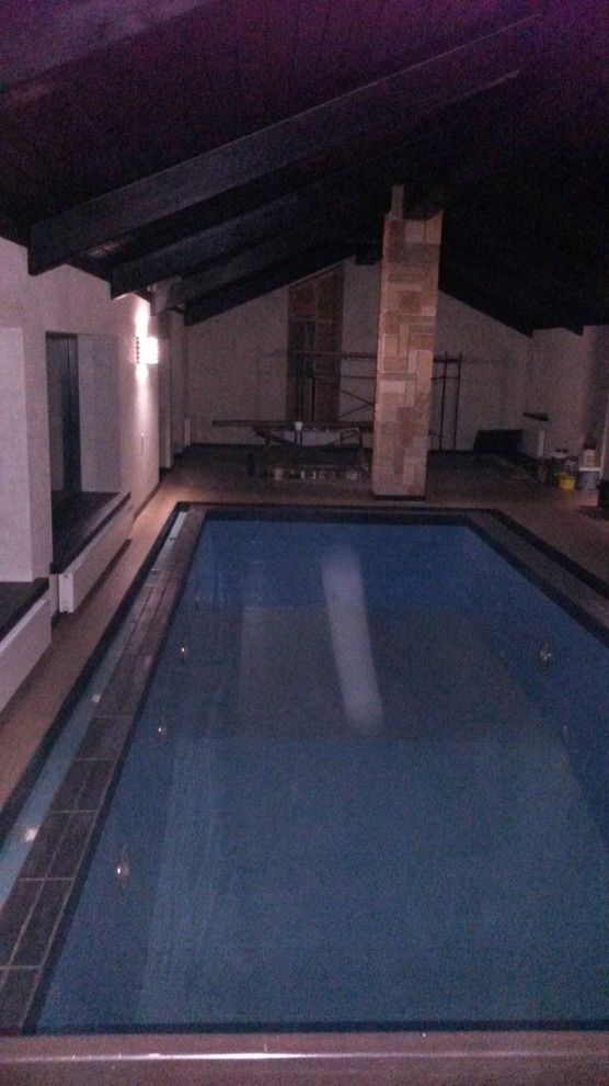 Большой дом с бассейном в стиле ШАЛЕ