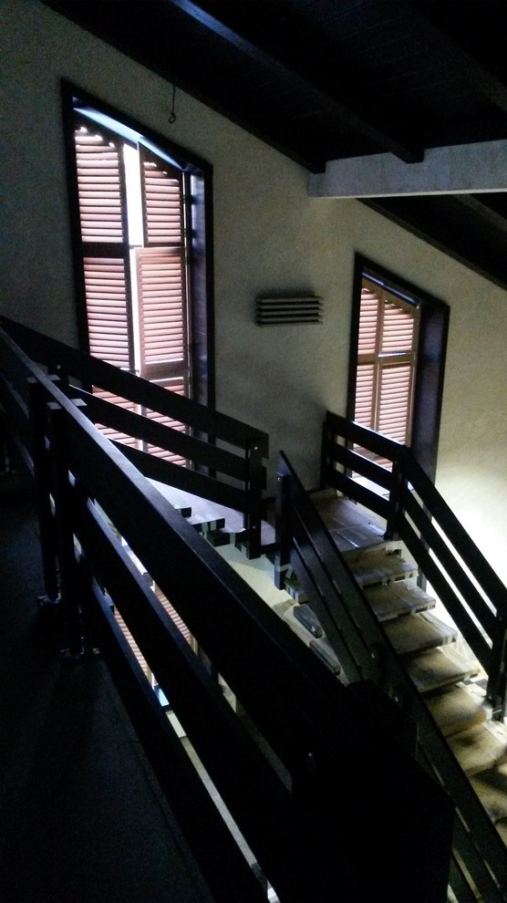 Большой дом с бассейном в стиле ШАЛЕ