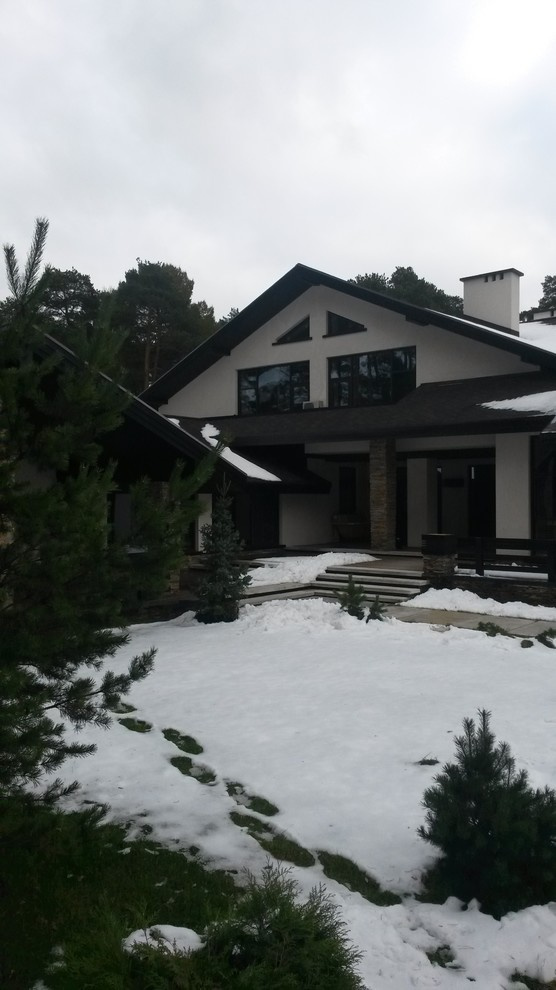 Большой дом с бассейном в стиле ШАЛЕ