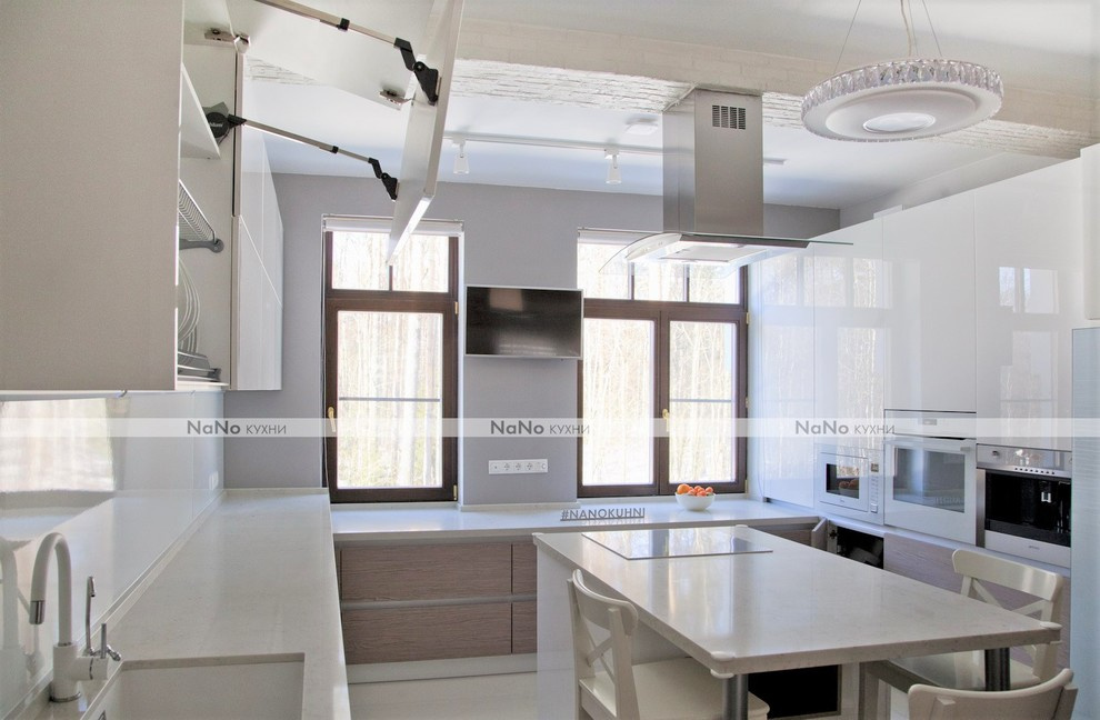 Кухня с островом