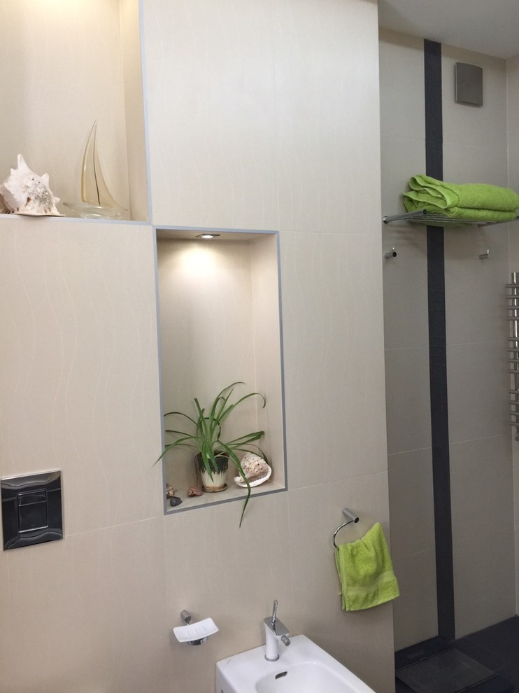 Гостевой санузел в интерьере СЕРЕБРО и ЗОЛОТО.