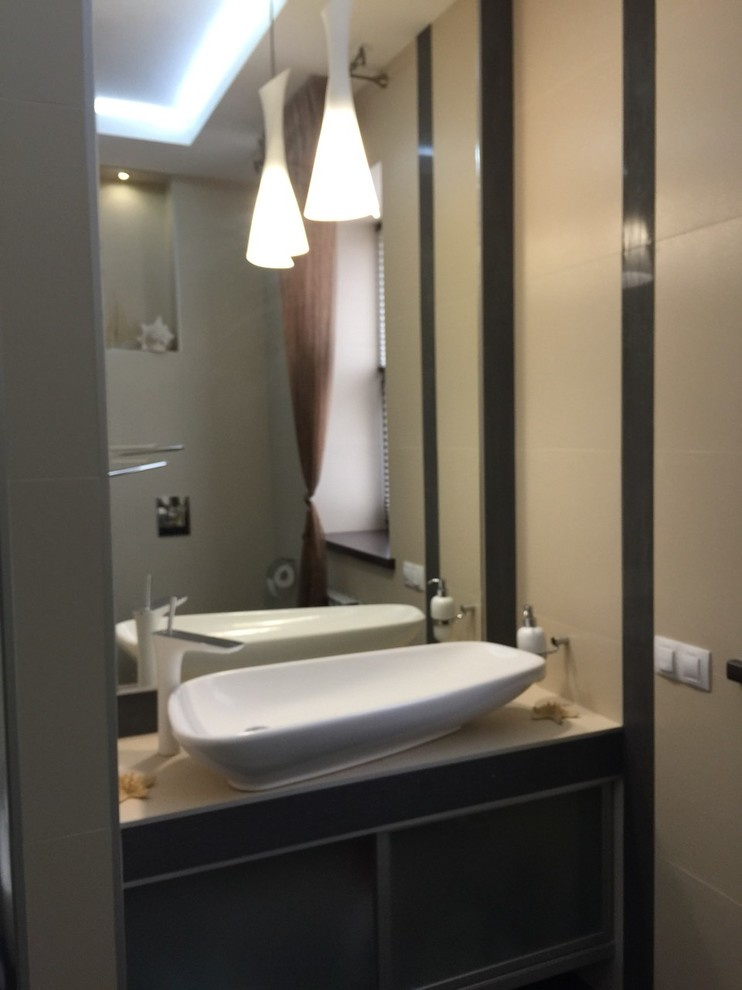 Гостевой санузел в интерьере СЕРЕБРО и ЗОЛОТО.