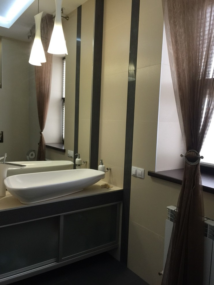 Гостевой санузел в интерьере СЕРЕБРО и ЗОЛОТО.