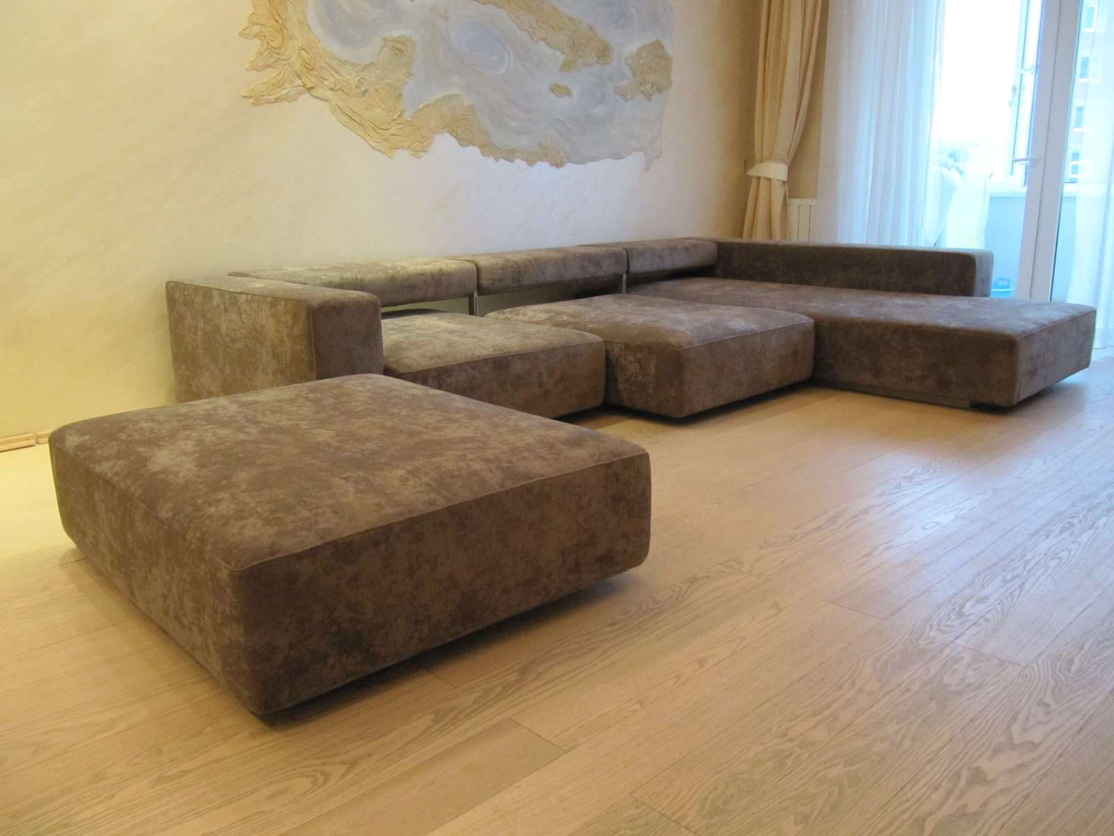 Перетяжка большого углового дивана