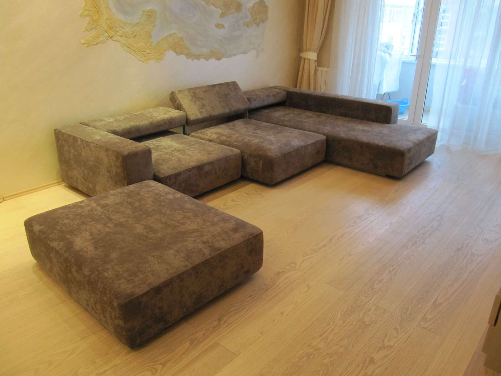 Перетяжка большого углового дивана