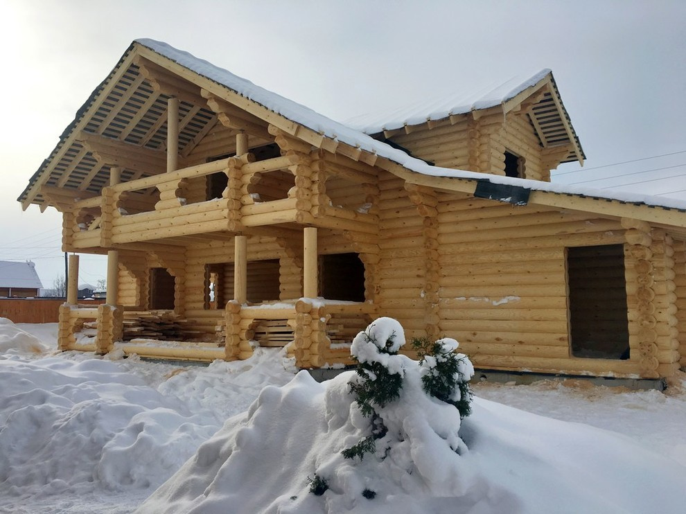 Строительство дома из бревна 300м2