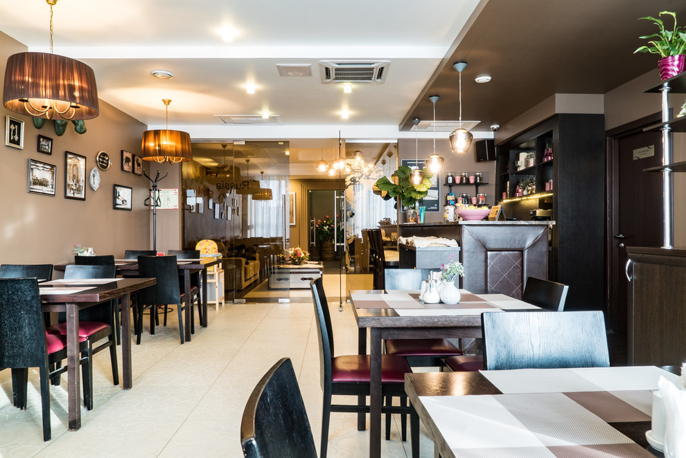 Отель "Дипломат"