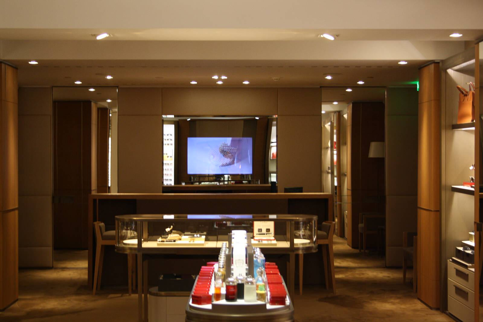 Cartier Boutique Petrovka,5