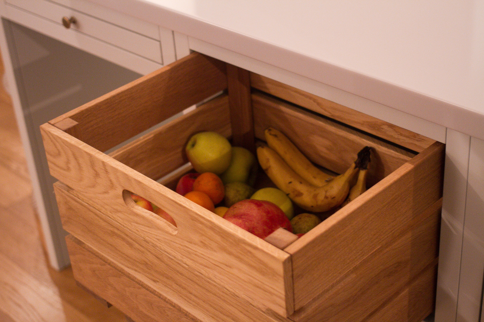 Бело-серая кухня в Москве