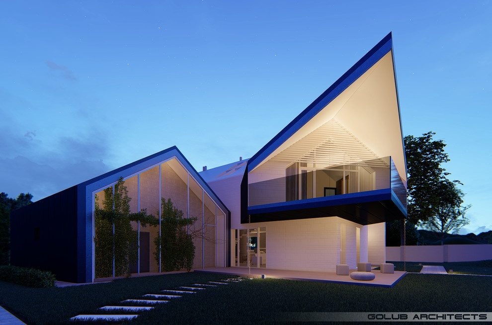 Strut house