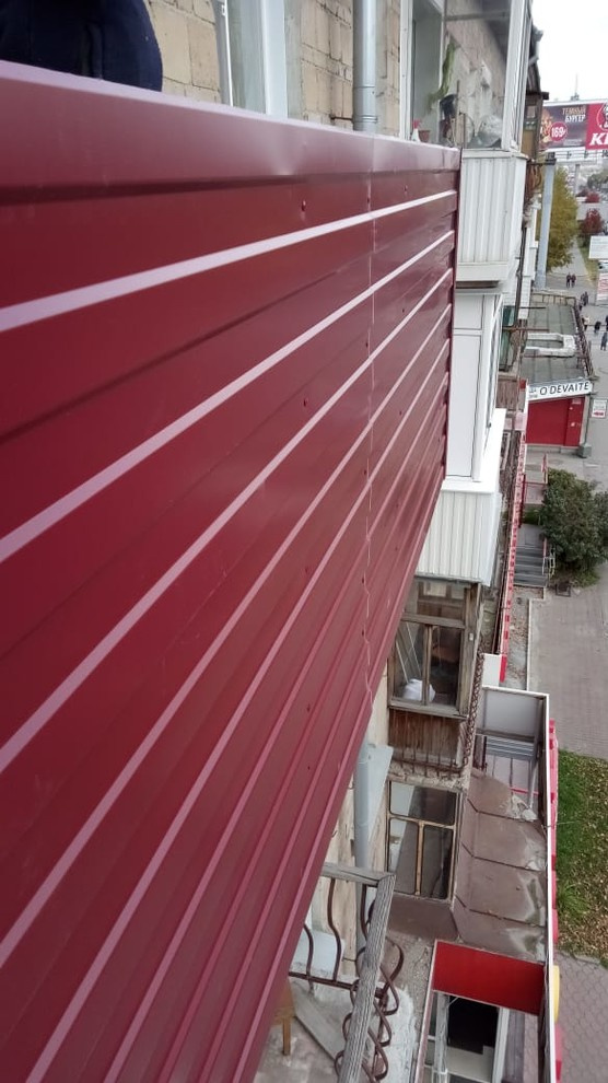 Остекление и отделка балкона на К.Маркса