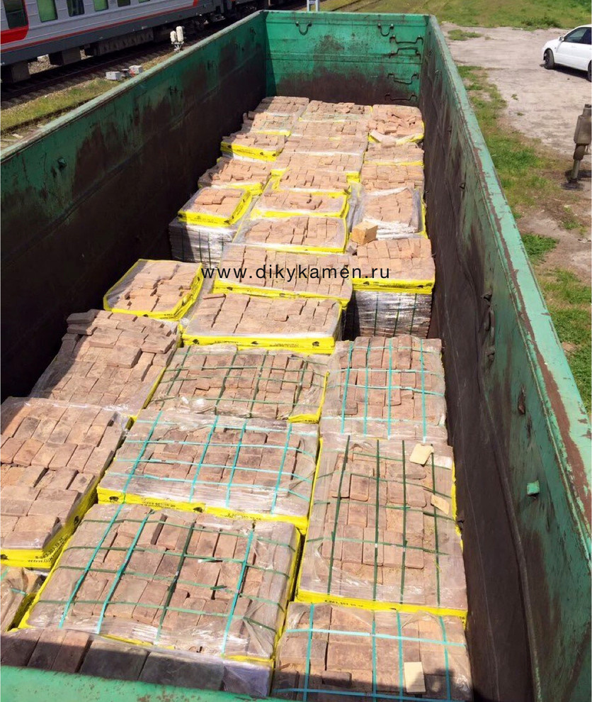 Поставка брусчатки из камня в объеме 6000м2