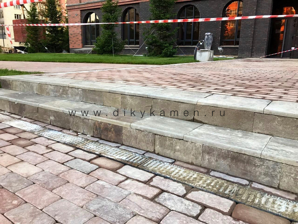 Обложка проекта: Поставка брусчатки из камня в объеме 6000м2