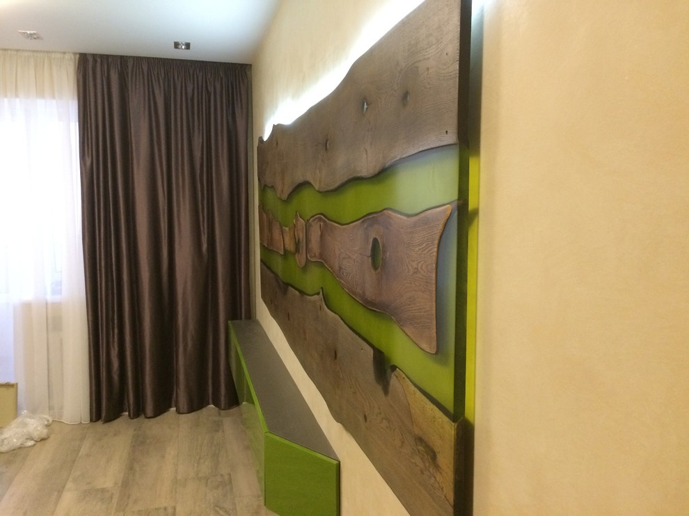 Панель из массива дуба с эпоксидной смолой