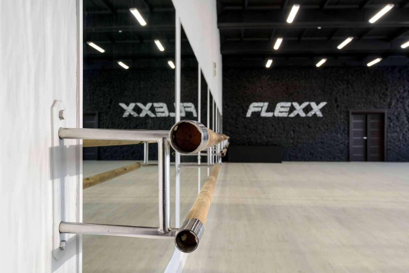 Танцевальная школа Flexx