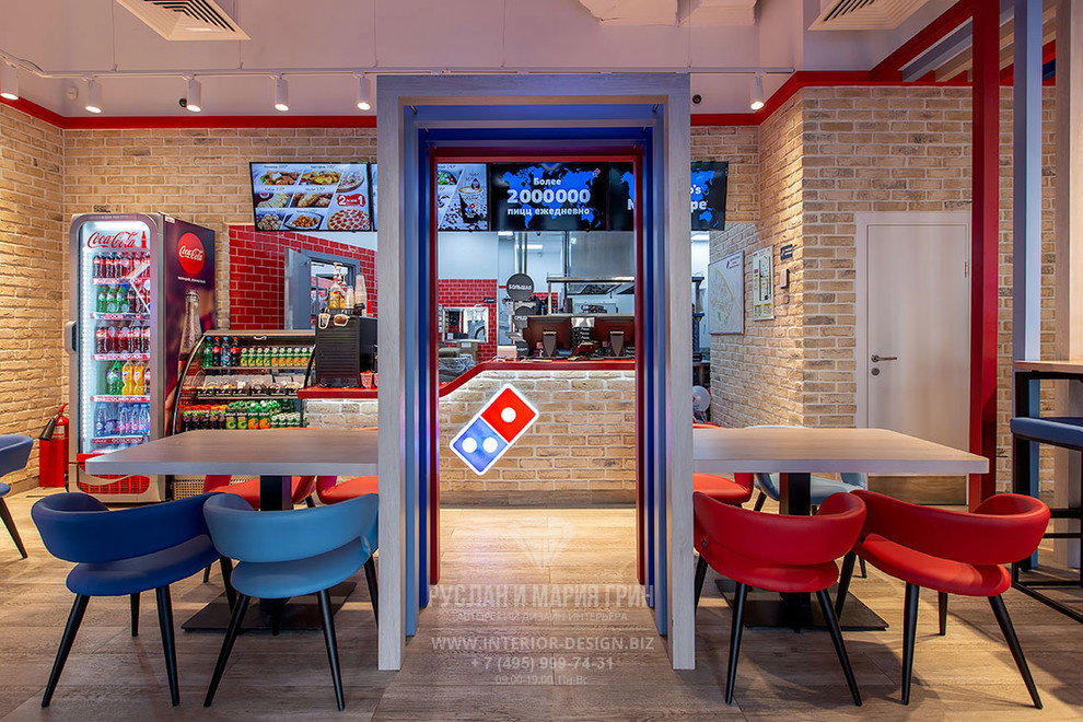 Дизайн интерьера пиццерии Domino’s Pizza