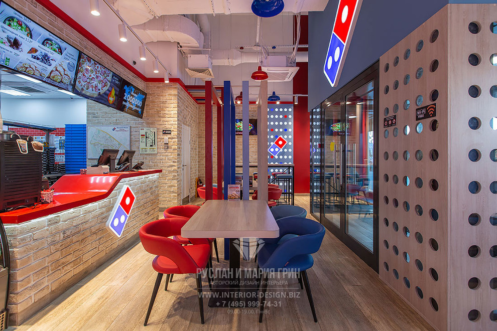 Дизайн интерьера пиццерии Domino’s Pizza
